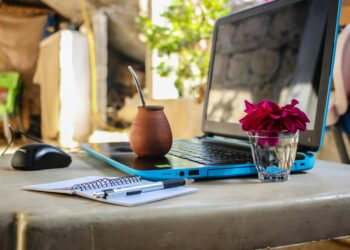 Digital Nomads & Timeshare: Why Mexico Is the Remote Revolution’s Secret Weapon