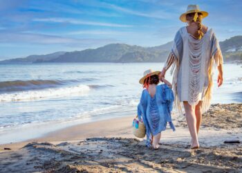 Cancún or Cabo? The Timeshare Showdown That Could Change Your Life (and Your Tan Lines)