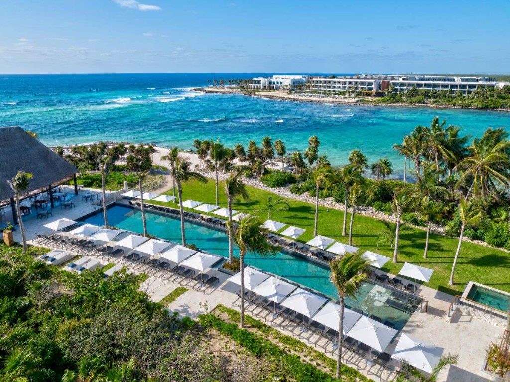 Behind the Seamless Stay: How High-Performing Mexican Resorts Master Service Flow