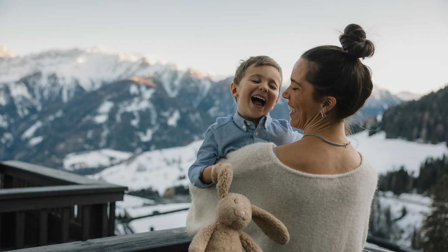 How families experience long stays inside resort environments - изображение 3